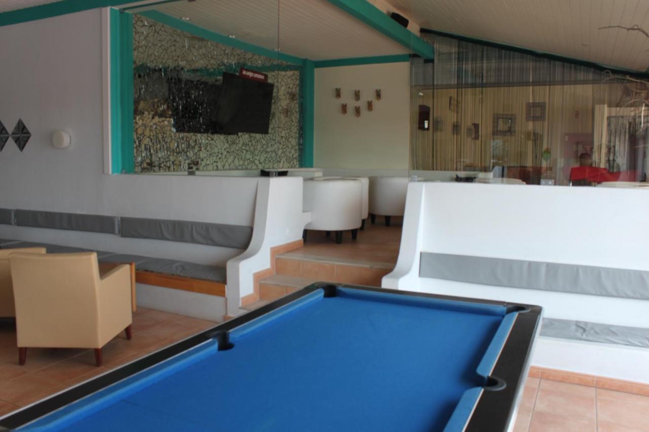 Cozy And Stylish Studio Apt Just 800M From The Beach - New On Booking! Albufeira Bagian luar foto
